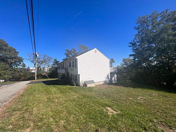 3rd image of 61 Cambridge St