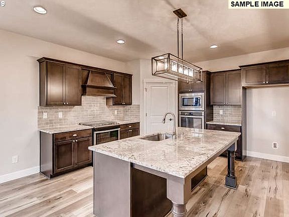 4th image of 9414 NE 157th Ct #5