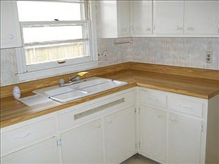 3rd image of 3013 Chateau Ln