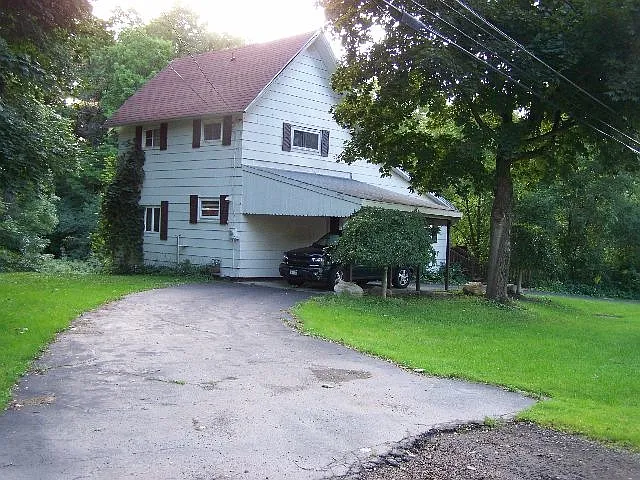 9545 Porter Rd photo 1