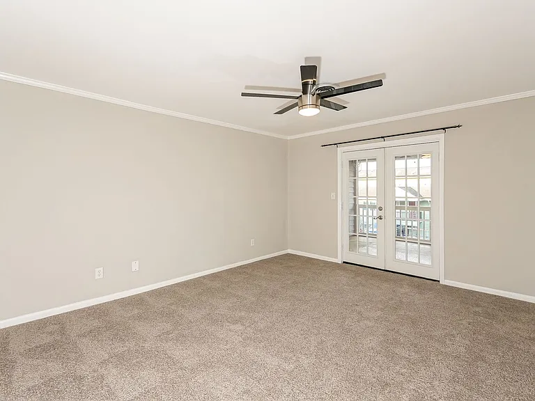 2505 W Broad St #122 — Photo 6