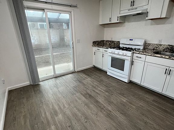3rd image of 803 S Farmersville Blvd #801