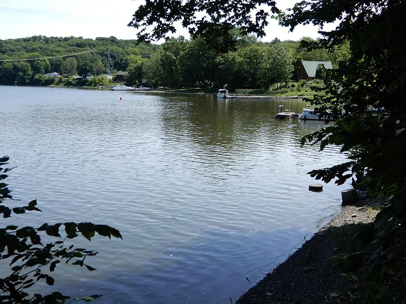 3rd image of RIVER BEND Road