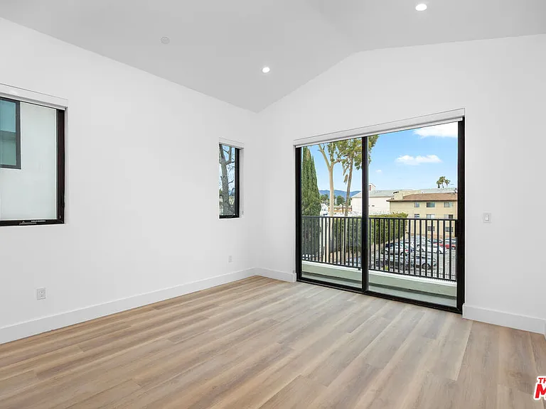 5317 Ben Ave — Photo 6