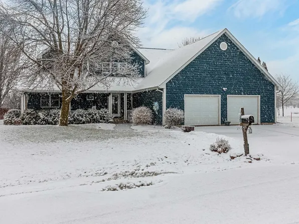 W4726 Morning Star Ct, Sherwood, WI 54169