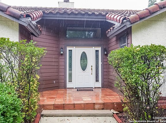 2nd image of 7903 Garden North Dr