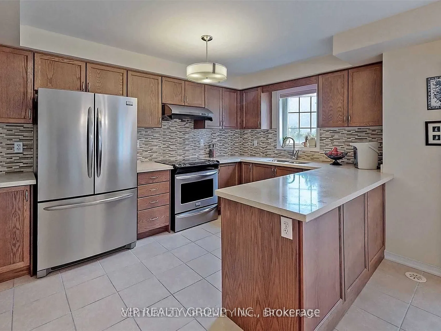 4 bed, $3,360 — Photo 3