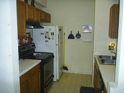 3rd image of 1200 G Ave