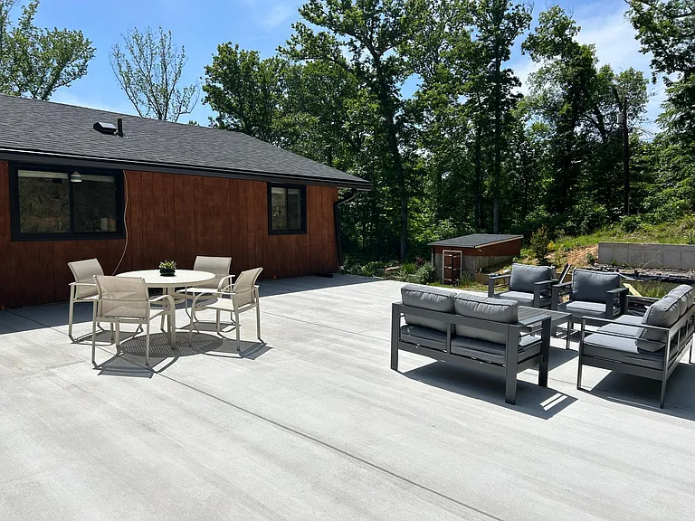 Brooks Rd — Photo 21