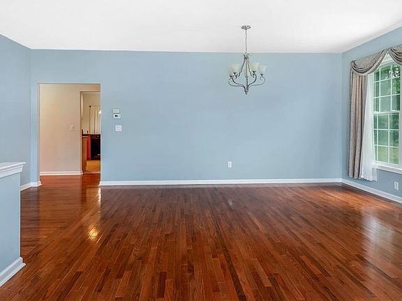 4th image of 170 Providence Pike Unit 53