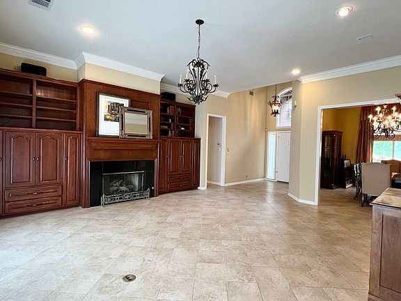 3rd image of 4016 Love Bird Ln