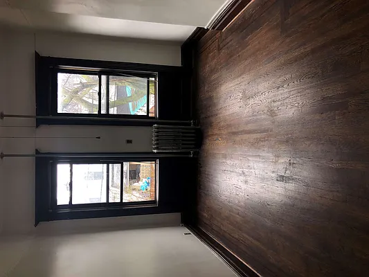 Rented by Movement Realty Group LLC | media 2