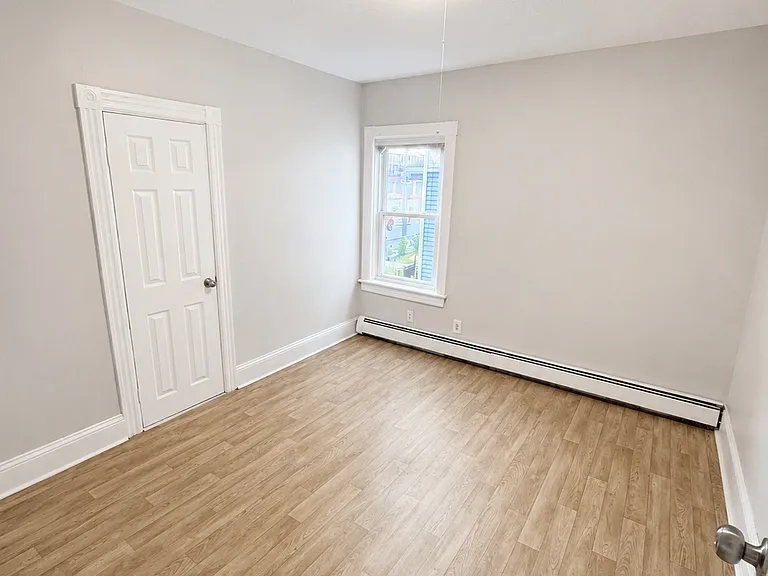 301 Lowden St #1 — Photo 6