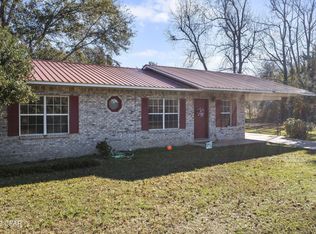 1047 Donnell Rd, Chipley, FL 32428