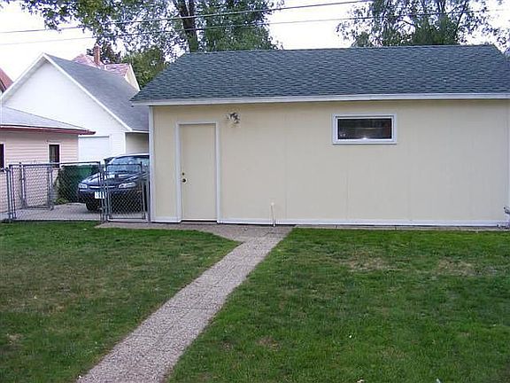 2nd image of 756 James Ave