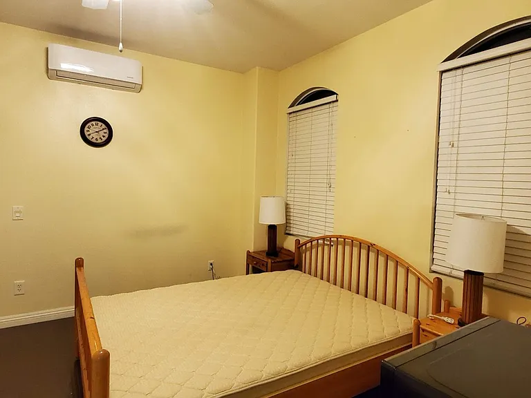 N Ofelia Dr — Photo 2
