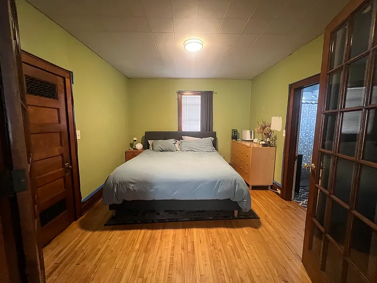 Bedroom #1