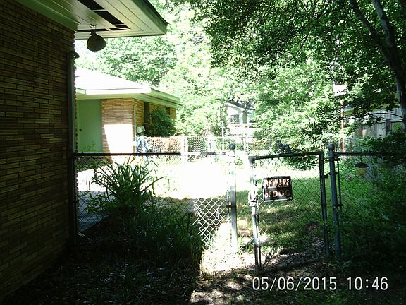5th image of 402 W 29th St