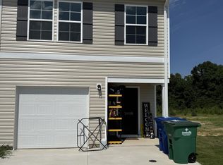 2448-2448 B Brookville Dr, Greenville, NC 27834