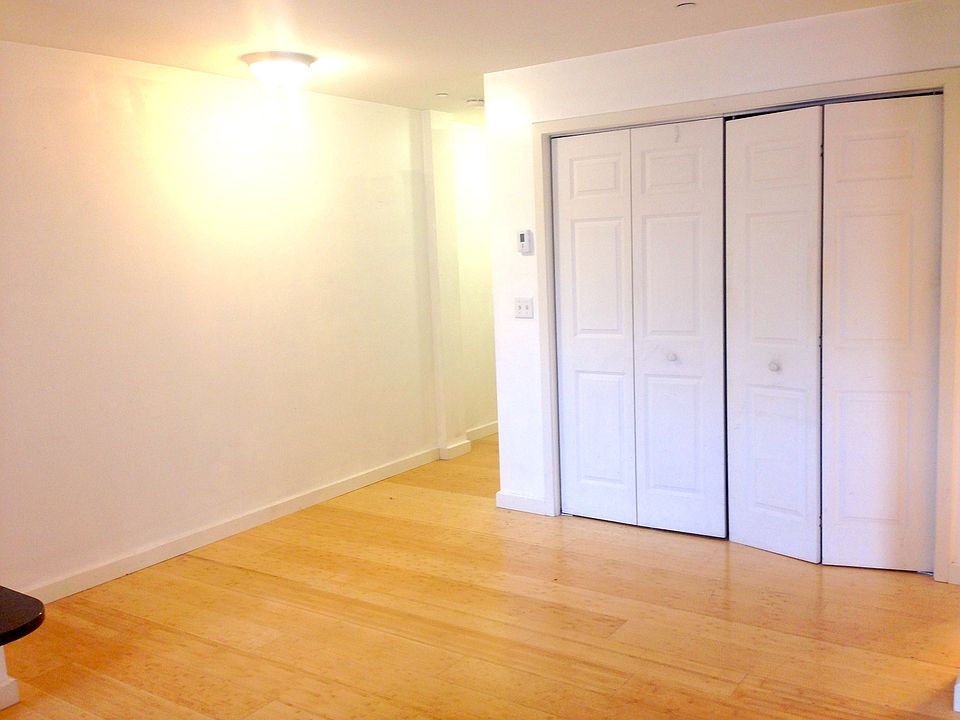 2nd image of 458 Park Dr #19