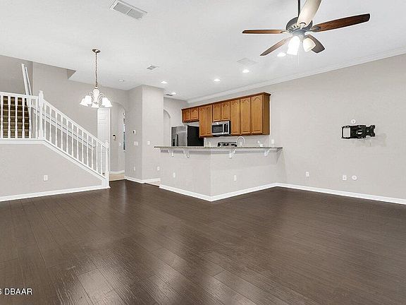 4th image of 2747 Sweet Magnolia Pl