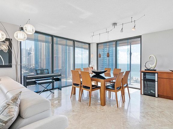 5th image of 210 174th St APT 1619
