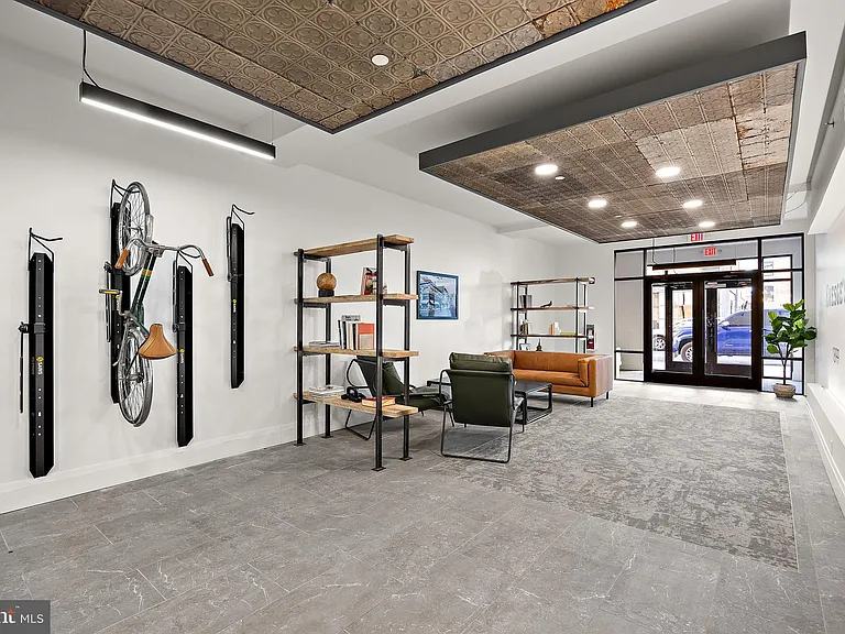801 N Market St #207 — Photo 22