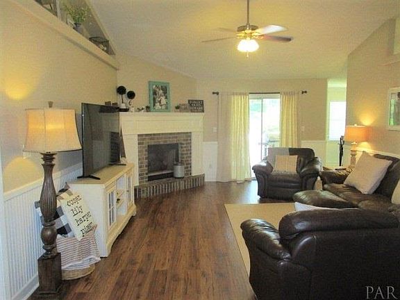 4th image of 5967 Meadow Land Ct