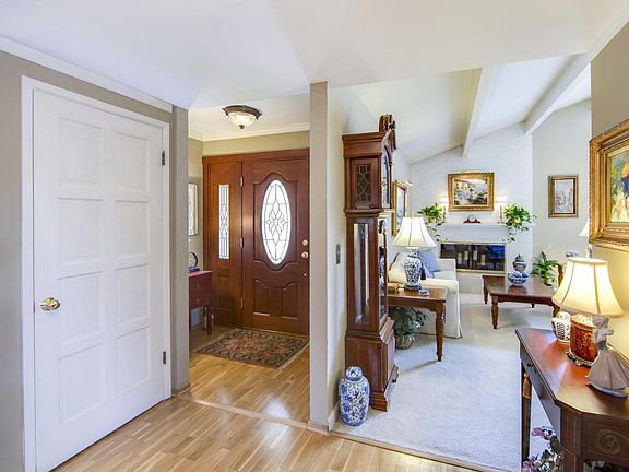 4th image of 6838 Leyland Park Dr