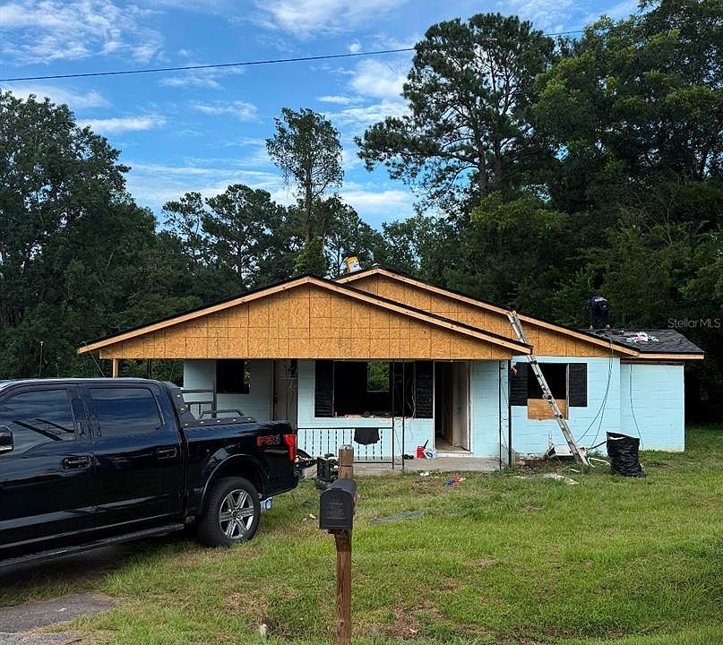 1st image of 801 S MAIN STREET