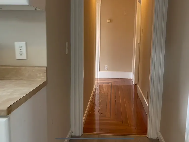 10 Quincy Ter #2 — Photo 2