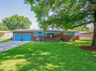 9212 W Delano St, Wichita, KS 67212