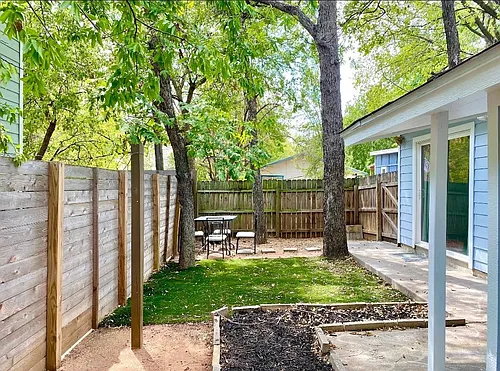 1606 Walnut Ave #B Photo 1