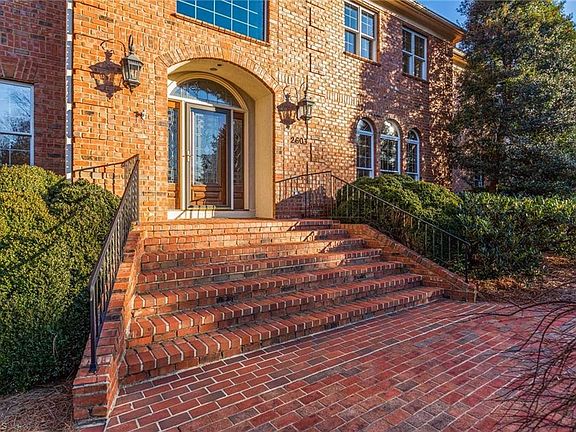 4th image of 2603 Turner Grove Dr S