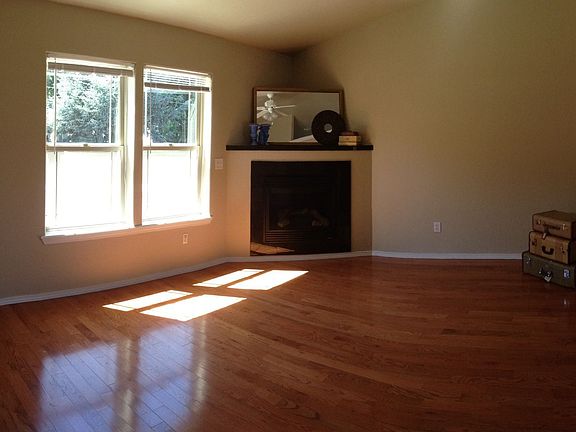 4th image of 1813 Orchard Home Dr