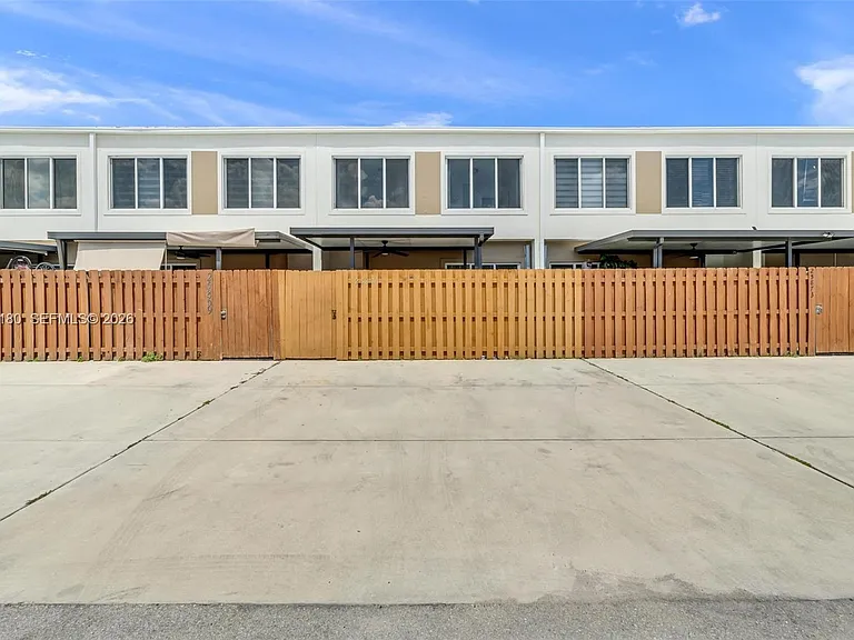 25871 SW 139th Ct #25871 — Photo 36