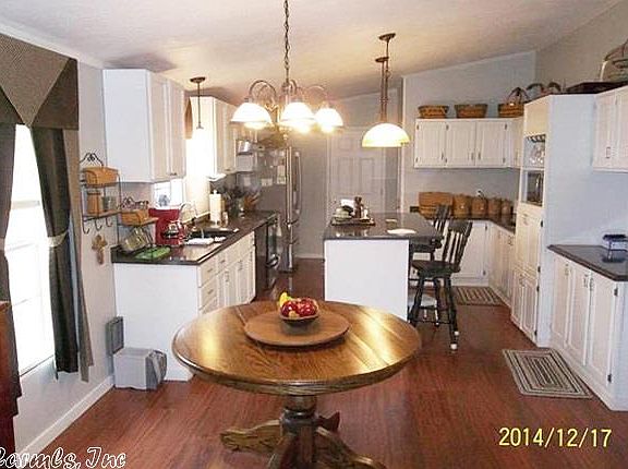 4th image of 1205 Shady Oak Dr