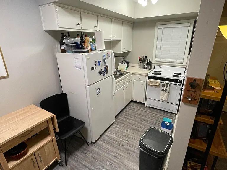 2707 Riedling Dr #B-3 — Photo 2