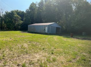 5024 Hilldom Rd, Kingsville, OH 44048
