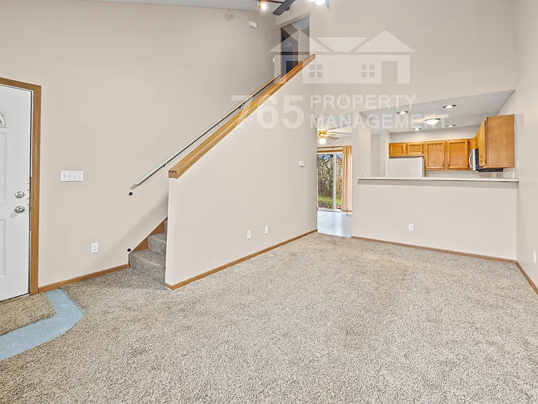 70 Bridgewater Ct #18 — Photo 4