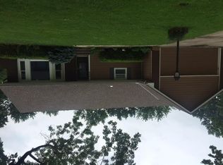 808 NE Mulberry St, Lees Summit, MO 64086