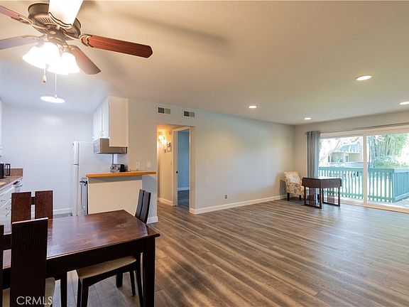 4th image of 564 N Bellflower Blvd Unit 109