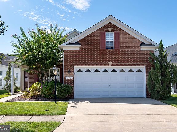 3rd image of 705 Harmony Way