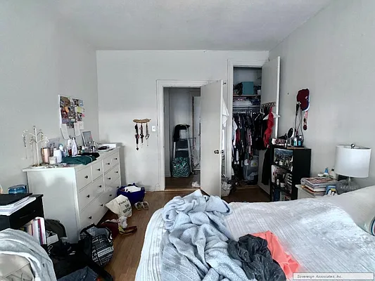 Rented by Sovereign Associates | media 7