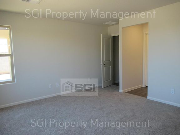 5th image of 2036 E Velvet Pl