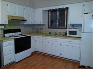 21205 Welsh Rd, Elkhorn, NE 68022