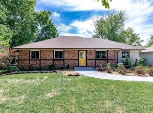 513 NE 55th St, Kansas City, MO 64118