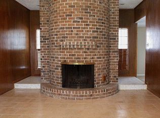 2415 Rambling Brook Dr, Spring, TX 77373