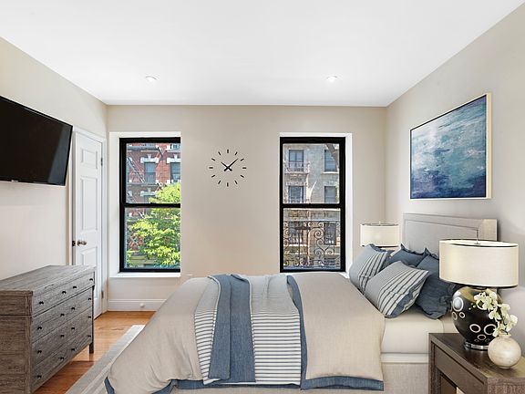 5th image of 201 2nd Ave APT 4