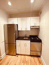 Rented by Metropolis Real Estate of Manhattan